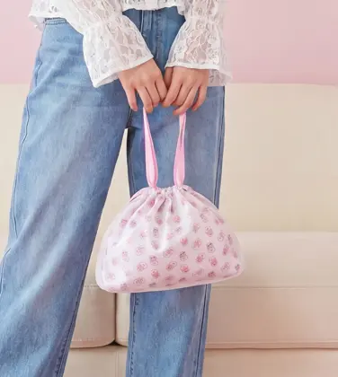 エスターバニー &times;AMOSTYLE ポーチ