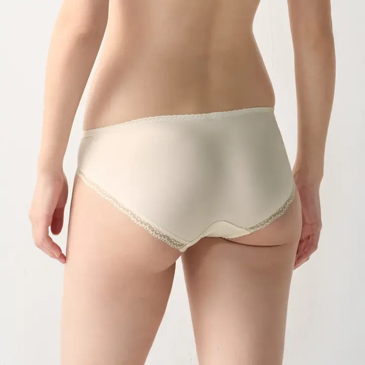 【SALE】レギュラーショーツ ハーバルガーデン, ホワイト, model image number 2