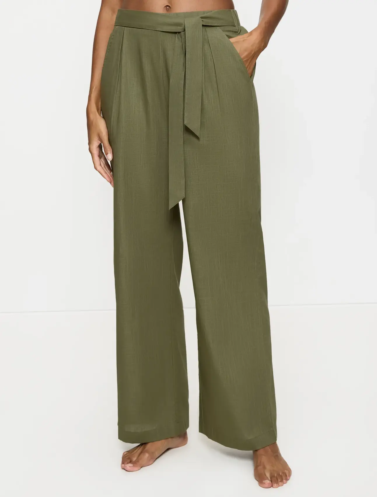SUMMER WEAR