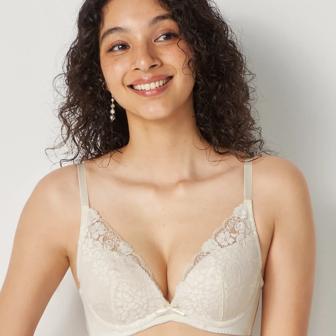 夢みるブラ DeepV ブラ＆ショーツセット スウィンギングブーケ【一部カラーSALE】, ホワイト, model image number 0