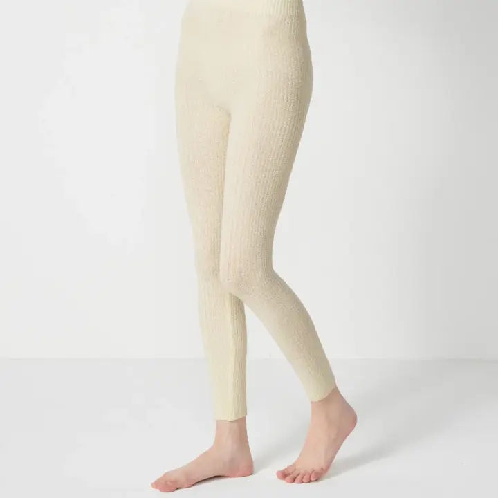 【SALE】スロギー ニット無地リブ 9分丈ニットパンツ, ホワイト, model image number 0