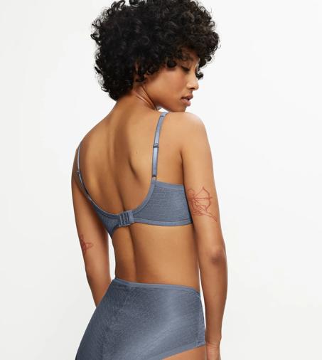 TRIUMPH SIGNATURE SHEER in BLUE