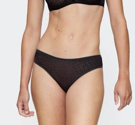 TRIUMPH SIGNATURE SHEER