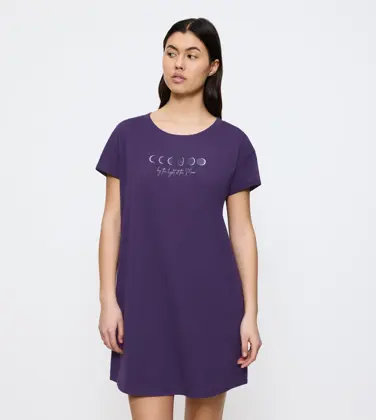 NIGHTDRESSES