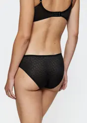 TRIUMPH SIGNATURE SHEER