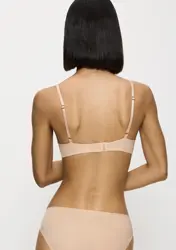BODY MAKE-UP ESSENTIALS