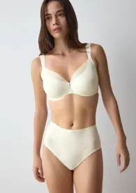 BMU ILLUSION CURVE