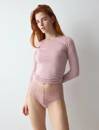 PRETTY MODAL