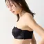 アモスタイルバンドゥ ブラジャー(ストラップ取り外し可) スタイリングコレクション, ブラック, model image number 4