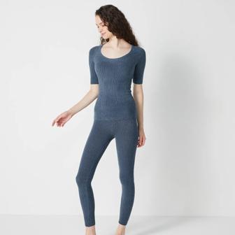 【SALE】スロギー ニット無地リブ 9分丈ニットパンツ, ブルー, model image number 1