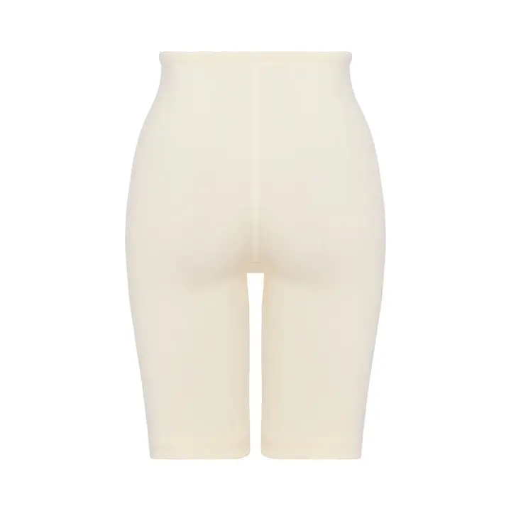 フロラーレ バイ トリンプ906 5分丈ボトム, ホワイト, product image number 1