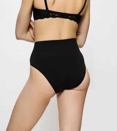 TRIUMPH SOFT SCULPT