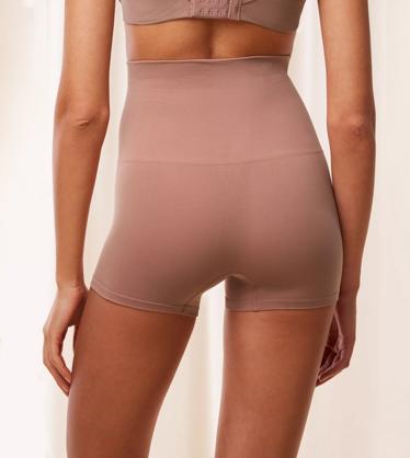 TRIUMPH SOFT SCULPT