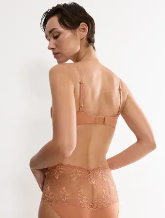 LIGHT PAONETTE