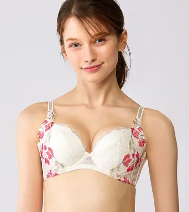 天使のブラ スリムライン レッドレーベル バイ トリンプ0118 ブラジャー