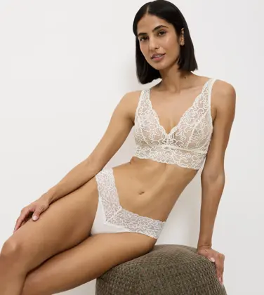 LACE BEAUTY