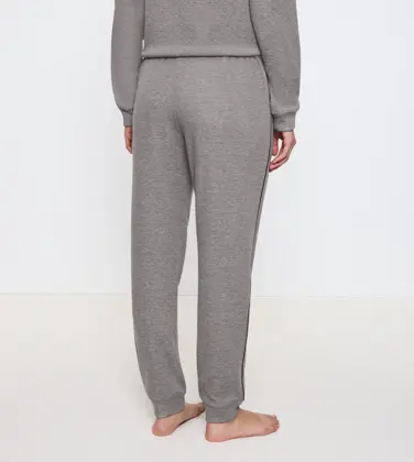 MYWEAR LOUNGE
