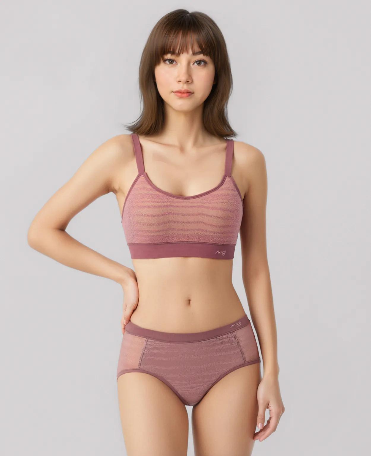 スロギー フリー オールラウンド レース カップ付きハーフトップ