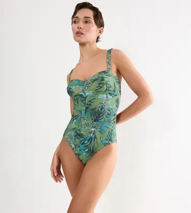 SUMMER ALLURE