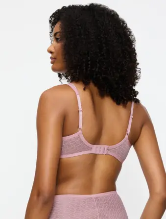 TRIUMPH SIGNATURE SHEER