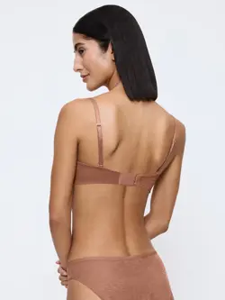 TRIUMPH SIGNATURE SHEER