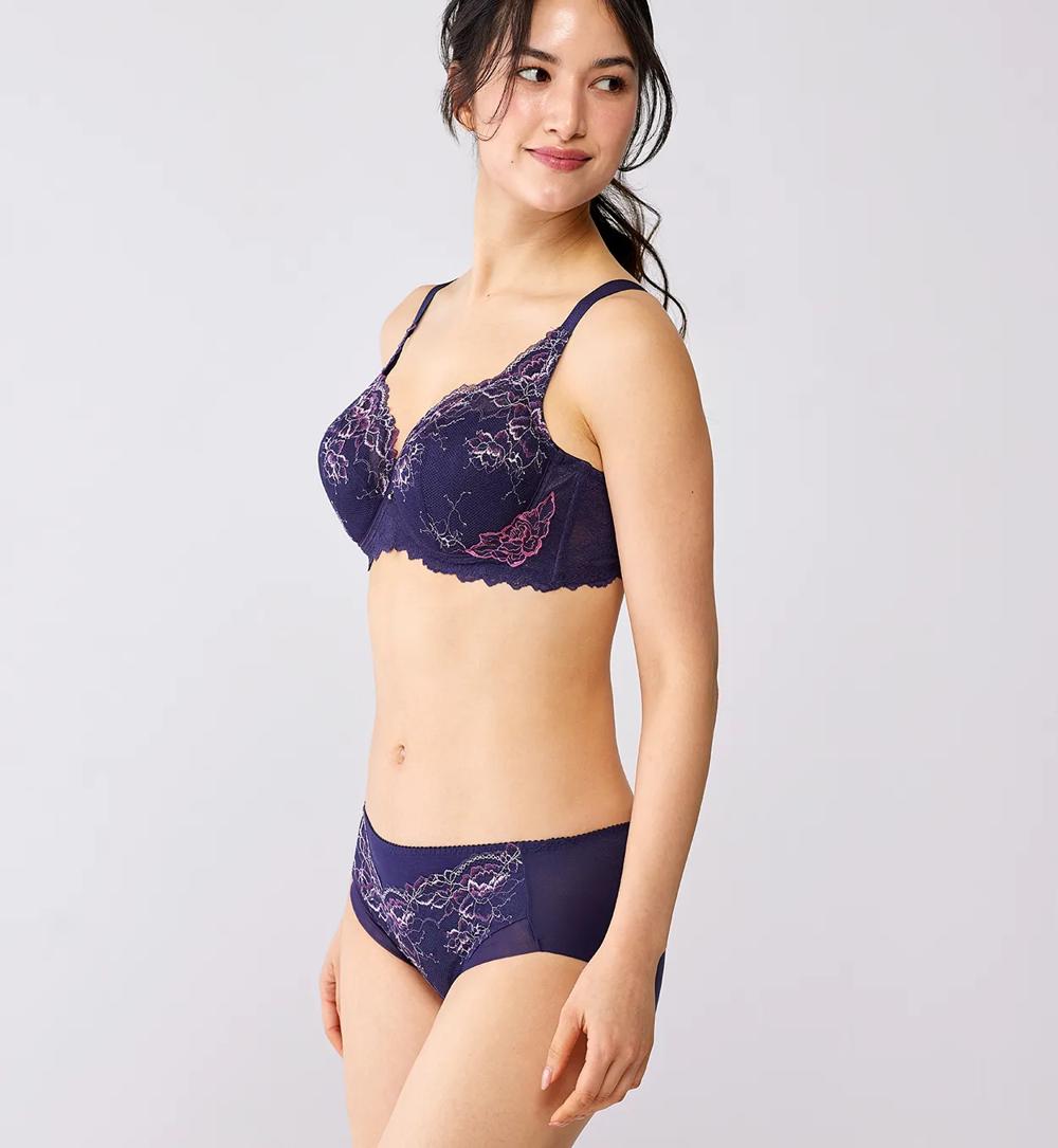 レッドレーベル バイ トリンプ0115 フルカップブラジャー(パッドなし)【一部カラーSALE】, パープル, model image number 2