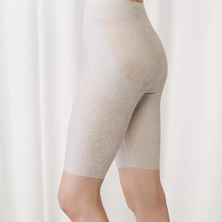 【SALE】トリンプ プレミアム ゴールドレーベル4001 ロングガードル, , model image number 1