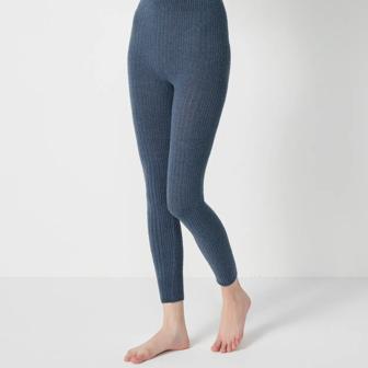 【SALE】スロギー ニット無地リブ 9分丈ニットパンツ, ブルー, model image number 0