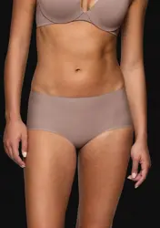 BODY MAKE-UP ILLUSION