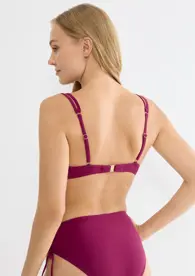 SUMMER ALLURE