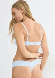 BODY MAKE-UP ILLUSION