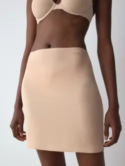 BODY MAKE-UP