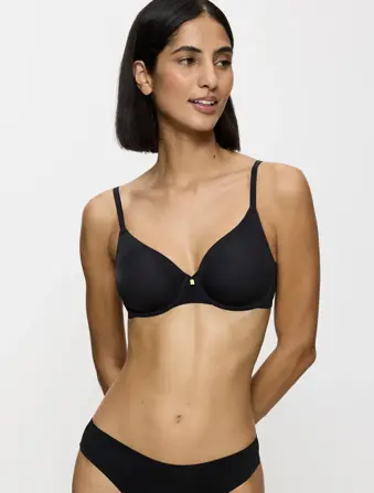 BODY MAKE-UP ESSENTIALS