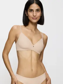BODY MAKE-UP ESSENTIALS