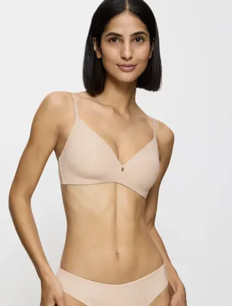 BODY MAKE-UP ESSENTIALS