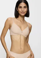 BODY MAKE-UP ESSENTIALS
