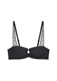 BODY MAKE-UP ILLUSION LACE