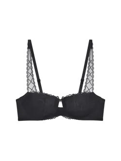 BODY MAKE-UP ILLUSION LACE