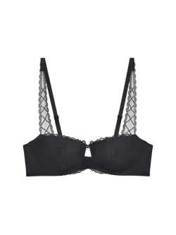 BODY MAKE-UP ILLUSION LACE