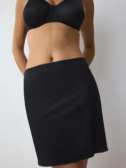 BODY MAKE-UP