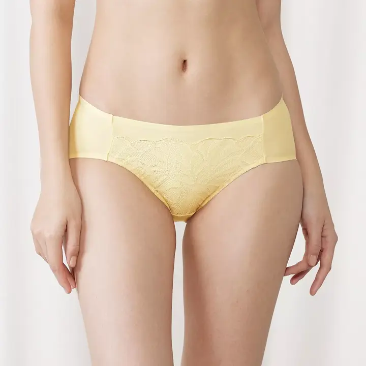 【SALE】コンフォートワイヤーブラ604 レギュラーショーツ, イエロー, model image number 0