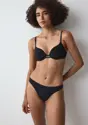BODY MAKE-UP ILLUSION