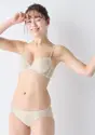 チャーミングラマー スリムライン ブラジャー フローラルハグ