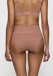 TRIUMPH SOFT SCULPT