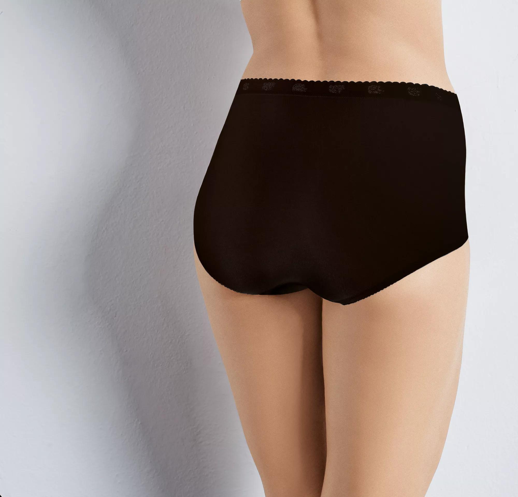 sloggi Chic Maxi Brief Image 3