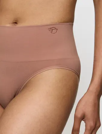 TRIUMPH SOFT SCULPT