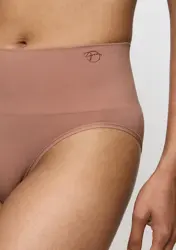 TRIUMPH SOFT SCULPT