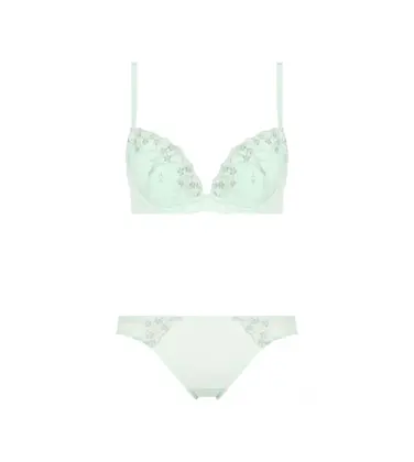 デイリーAMOSTYLE 寄せブラ ナイトスカイ ブーケ