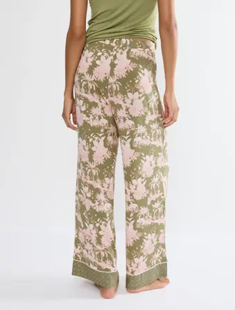 AURA SPOTLIGHT