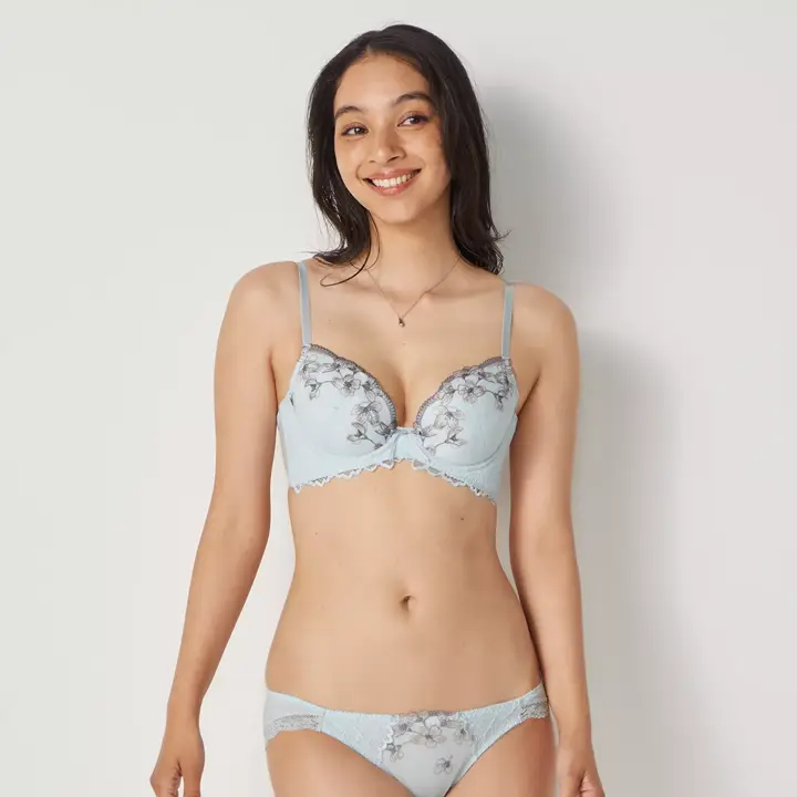 【WEB/アウトレット限定】Daily AMOSTYLE 脇高ブラ (イノセントフローラル), ブルー, model image number 1